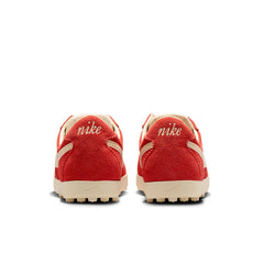 WMNS Nike Astrograbber Suede (LT Crimson/Muslin)