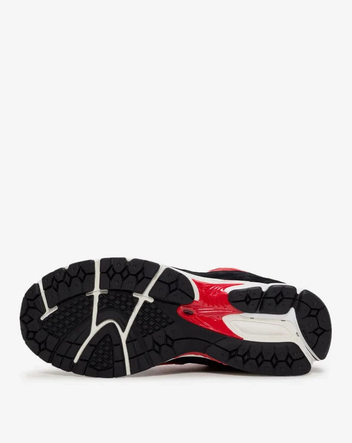 New Balance 2002R (Red/Black)