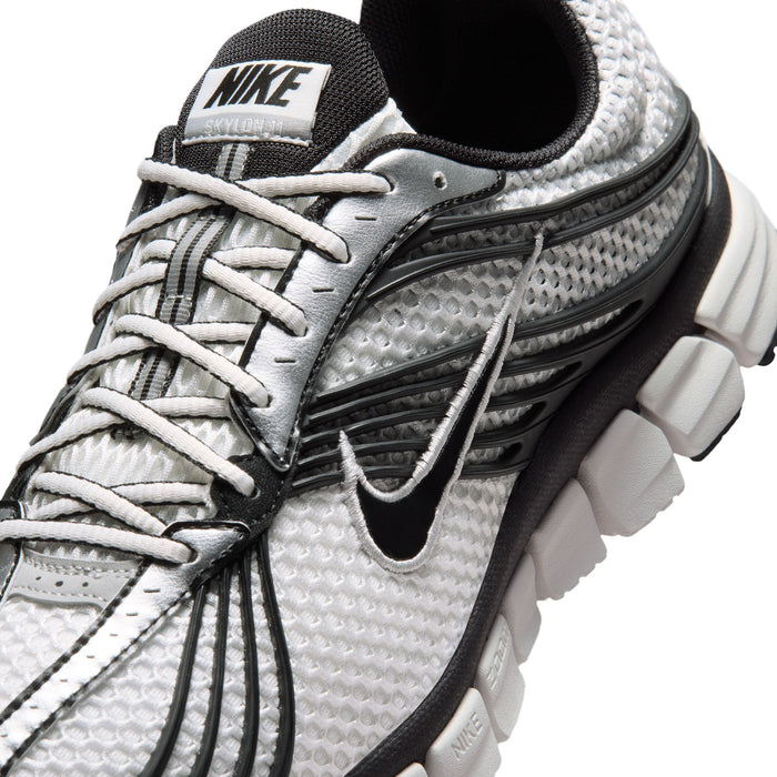 Nike Air Skylon 11 (Summit White/Metallic Silver)