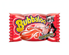 Bubbaloo Strawberry chewing gum packaging featuring a cartoon cat and liquid-filled center, delicious bulk Mexican candy.