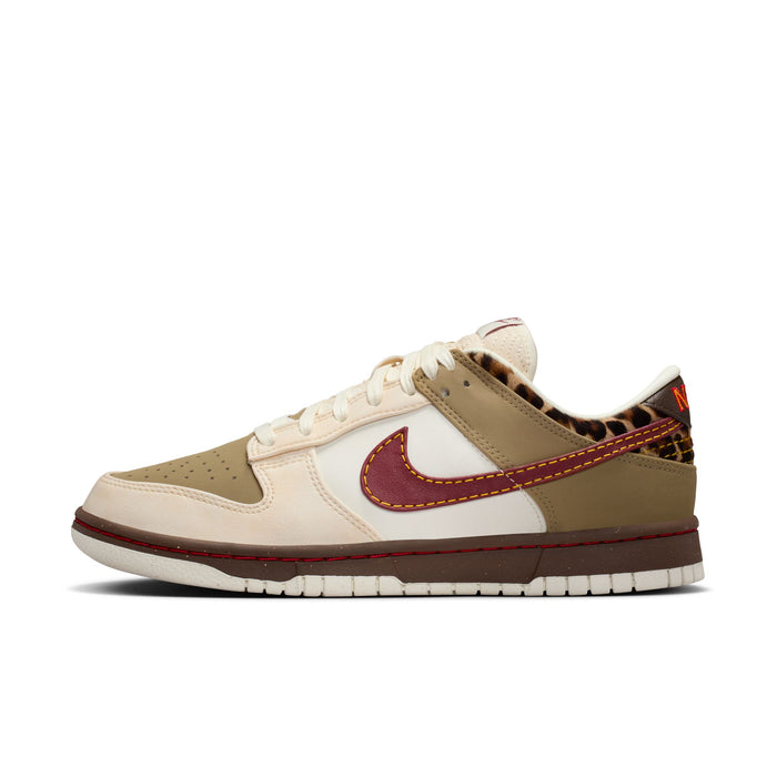 WMNS Nike Dunk Low (Khaki/Team Red/Baroque Brown/Pearl)