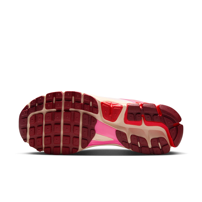 WMNS Nike Vomero 5 (Light Soft Pink/LT Crimson)