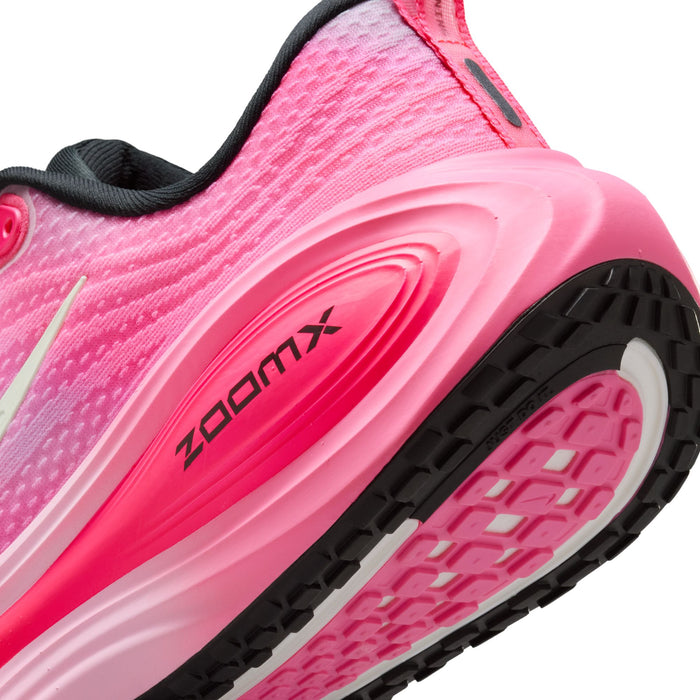 WMNS Nike Vomero Plus (Pearl Pink/Summit White)